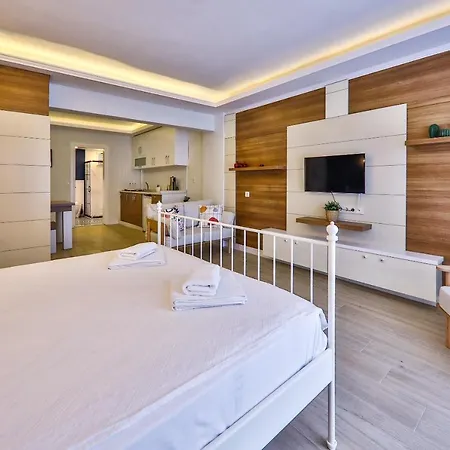 Yaz Aparthotel 3*