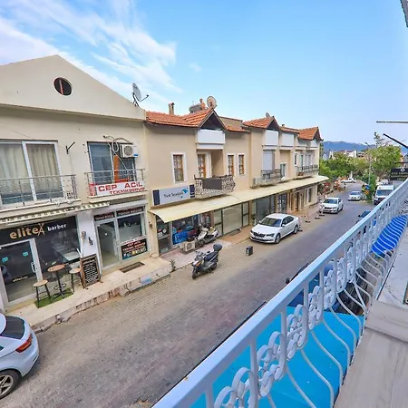 Yaz Lejlighedshotel