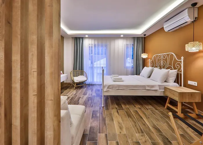 Yaz Aparthotel Kaş