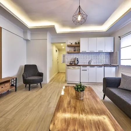 Yaz Aparthotel 2*